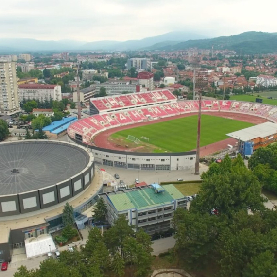 Tuča na stadionu Čair u Nišu: Uhapšeno osam osoba, policija pronašla baklju i topovske udare
