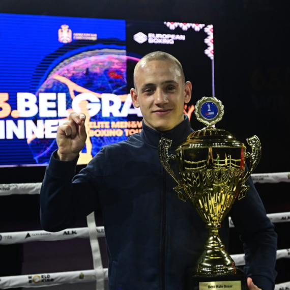 Nikoliću trofej  na turniru "Beogradski pobednik"