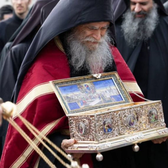 Svetinja pred kojom se mnogi mole: Blagoslov iz Vatopeda za Srbe – Pojas Presvete Bogorodice FOTO/VIDEO
