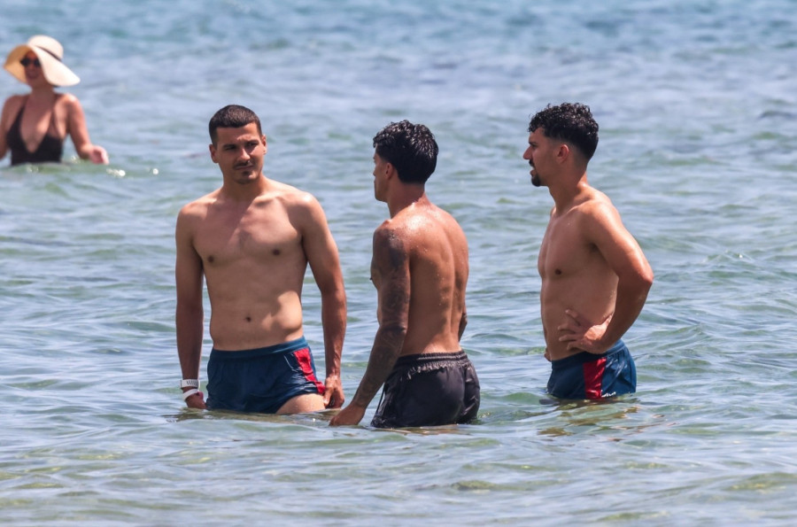 Najzgodniji portugalski fudbaleri se skinuli i zapalili mreže: Gledala bih vas danima FOTO