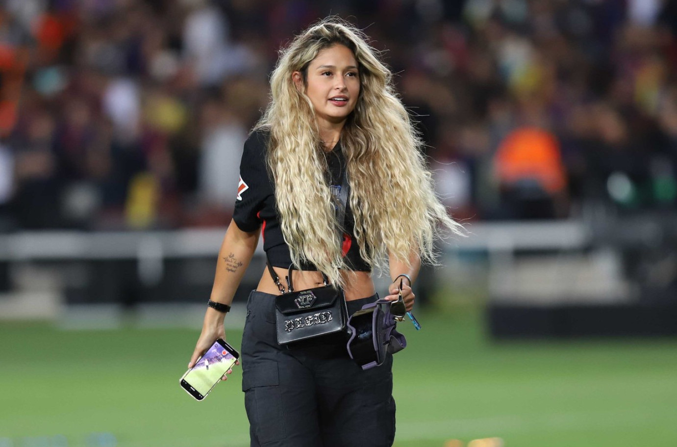 Za brazilskom vagsicom uzdiše ceo stadion: Od tinejdžerskih dana ljubi zgodnog fudbalera FOTO
