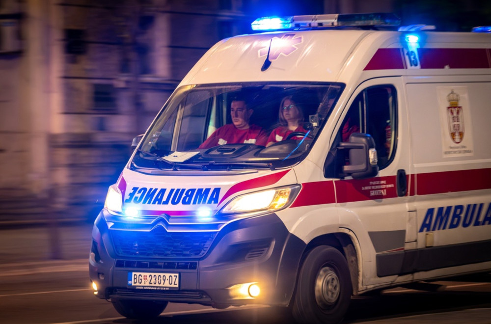 Užasna nesreća kod Šimanovaca, direktan sudar kamiona i automobila