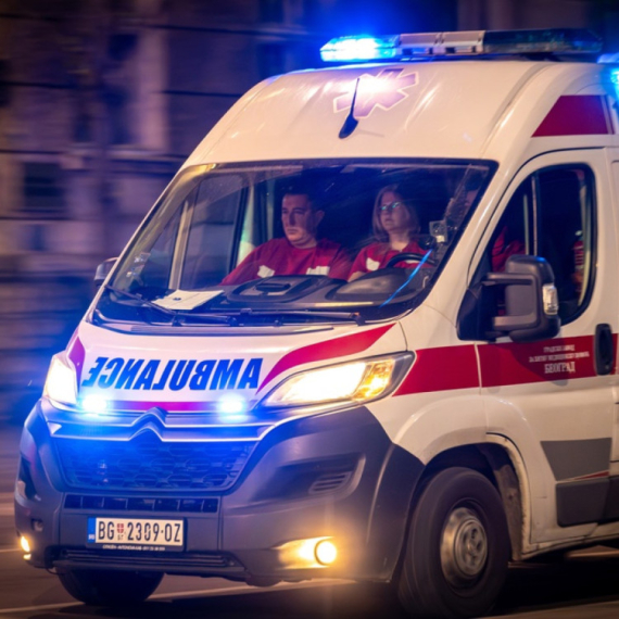 Užasna nesreća kod Šimanovaca, direktan sudar kamiona i automobila