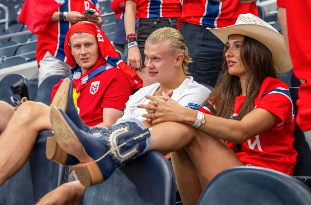 Devojka Erlinga Halanda preko noći je postala popularna: Srušila je sve rekorde FOTO
