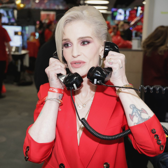 Ćerka Ozija Ozborna smršala 38 kg, pa ponosno pokazala telo u kupaćem kostimu FOTO