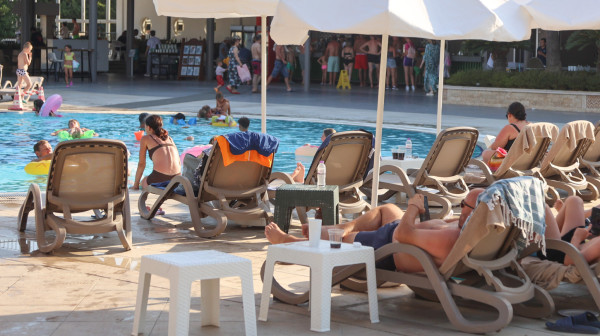 Horor na Mediteranu: Desetine turista završile u bolnici nakon trovanja u hotelu