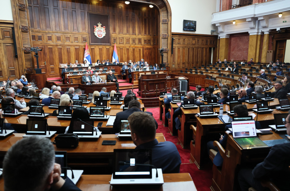 Nastavljena rasprava o rebalansu budžeta u Skupštini Srbije VIDEO
