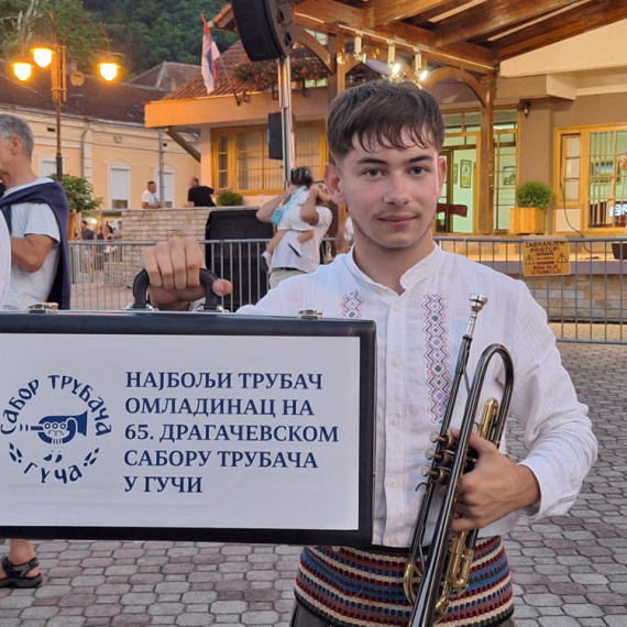 On je zvanično najbolji mladi trubač u Guči: "Nastaviću da radim i da se trudim" FOTO