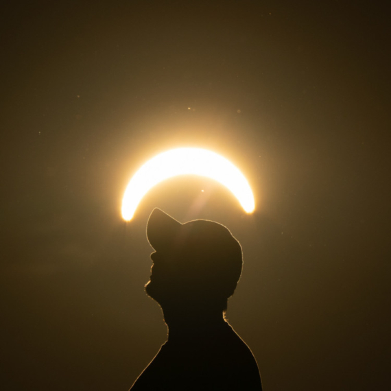 Snimak koji obilazi planetu: Da li je ovo najbolji kadar tokom pomračenja Sunca? VIDEO