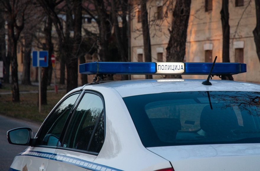 Motociklista teško povređen u Nišu: Policija i hitna imali pune ruke posla