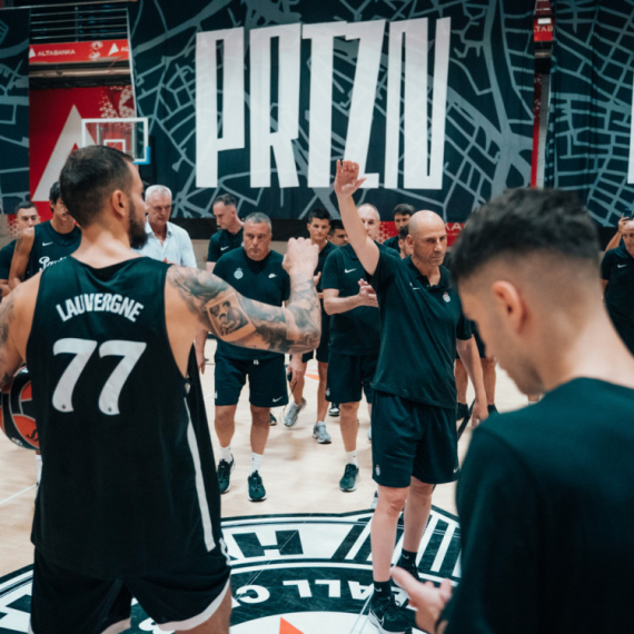 Partizan doživeo prvi udarac pred početak sezone – poraz iza zatvorenih vrata