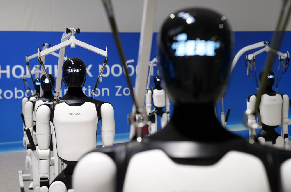 Prvi humanoidni roboti sišli sa proizvodne trake u Šapcu