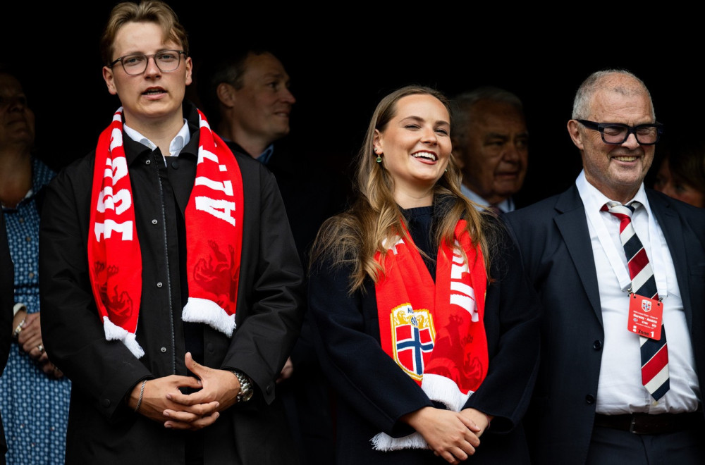 Buduća kraljica Norveške je nova zvezda monarhije: Prošla je vojnu obuku, a obožava i modu FOTO