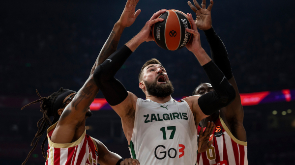 Zvezda brine pred finiš – Žalgiris vodi u Areni!