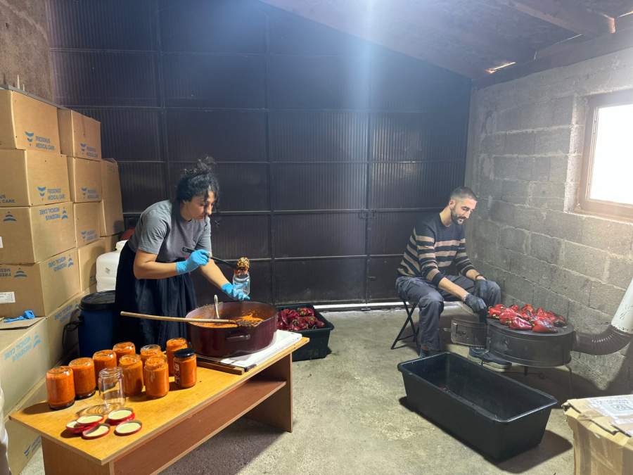 Koja je tajna savršenog domaćeg ajvara? Gordana iz Mrčajevaca je otkrila svoj recept FOTO