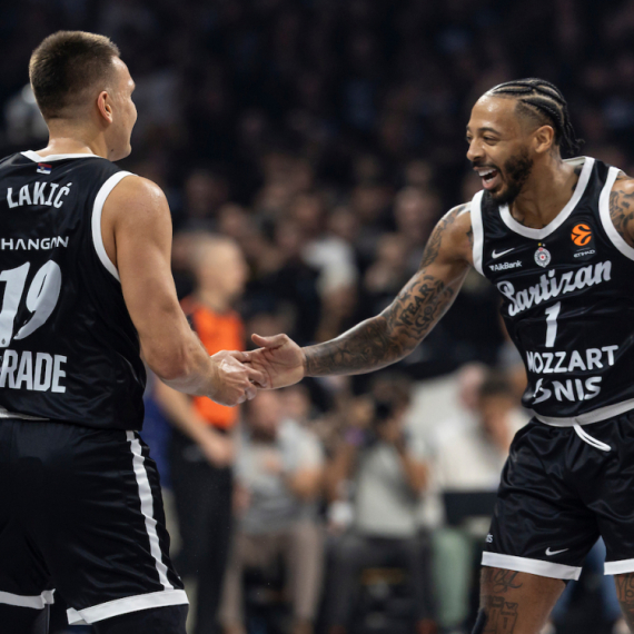 S Partizanom nema šale! Rutinska pobeda crno-belih!; Penjaroja: "Naš cilj je da Partizan pobedi"