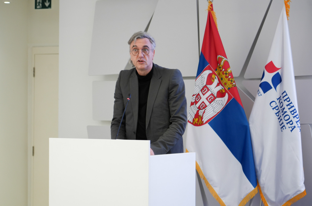 Čadež iz Brisela: "Evropski investitori očekuju stabilnost" VIDEO