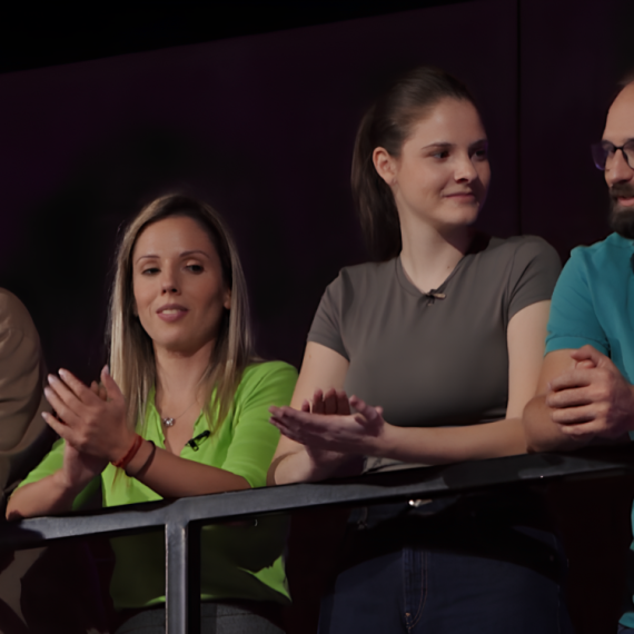 Jedni likuju, drugi tuguju što je ispala ova takmičarka: Ognjen ne može da sakrije tugu