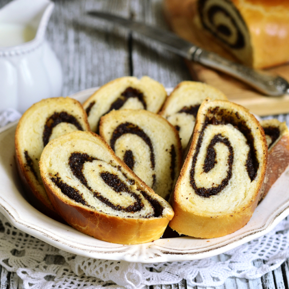 Najjednostavniji i najukusniji recept za starinsku štrudlu s makom