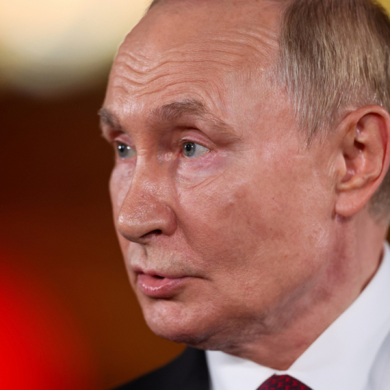 Putinu stigao gost iz Nemačke na rođendan; Kremlj objavio fotografiju FOTO