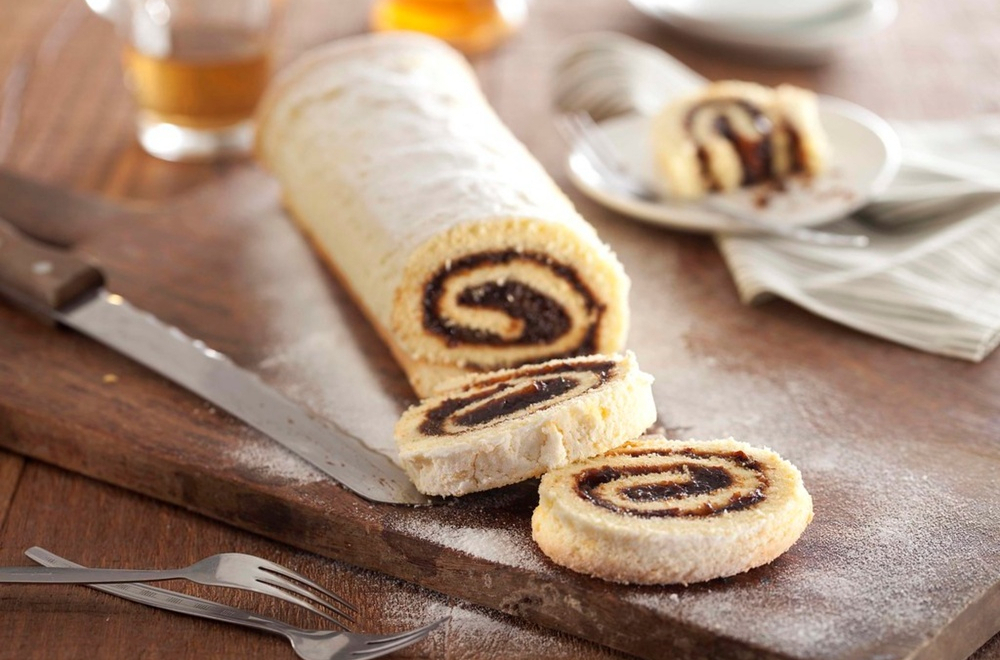 Recept za starinski rolat koji se pravi od osnovnih namirnica