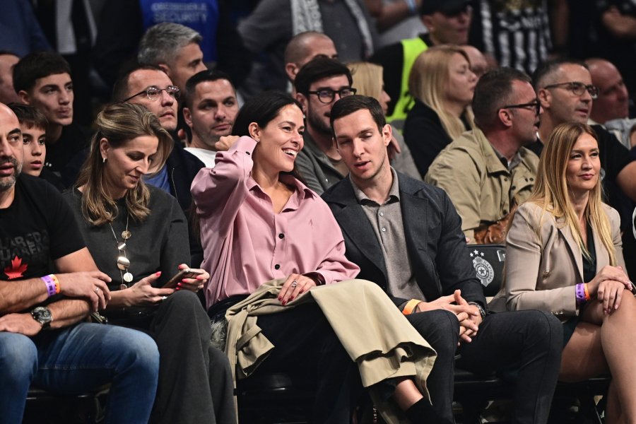 Dugo je nismo videli, a sada je opčinila izgledom: Svi su gledali Anu Ivanović FOTO
