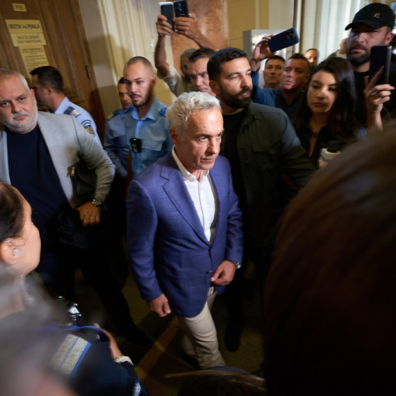 Kalin Đorđesku u pritvoru još najmanje mesec dana